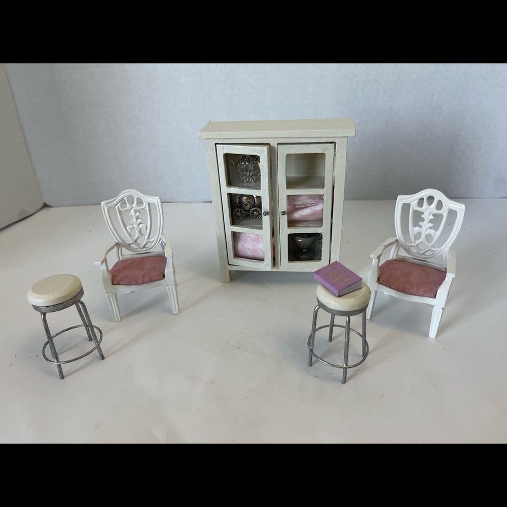 Miniature Doll House furniture and accessories